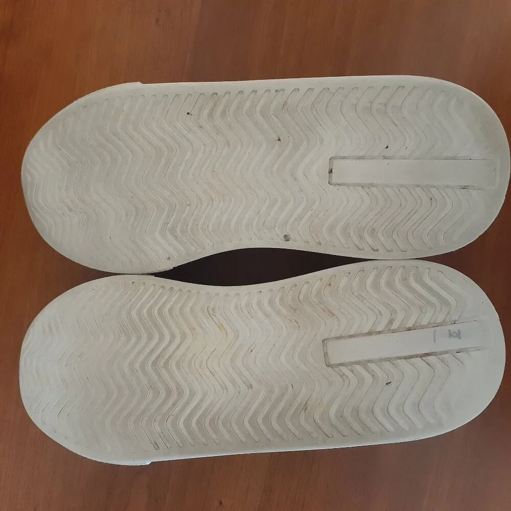 Prada Slip-on Sneakers - Picture 11 of 15